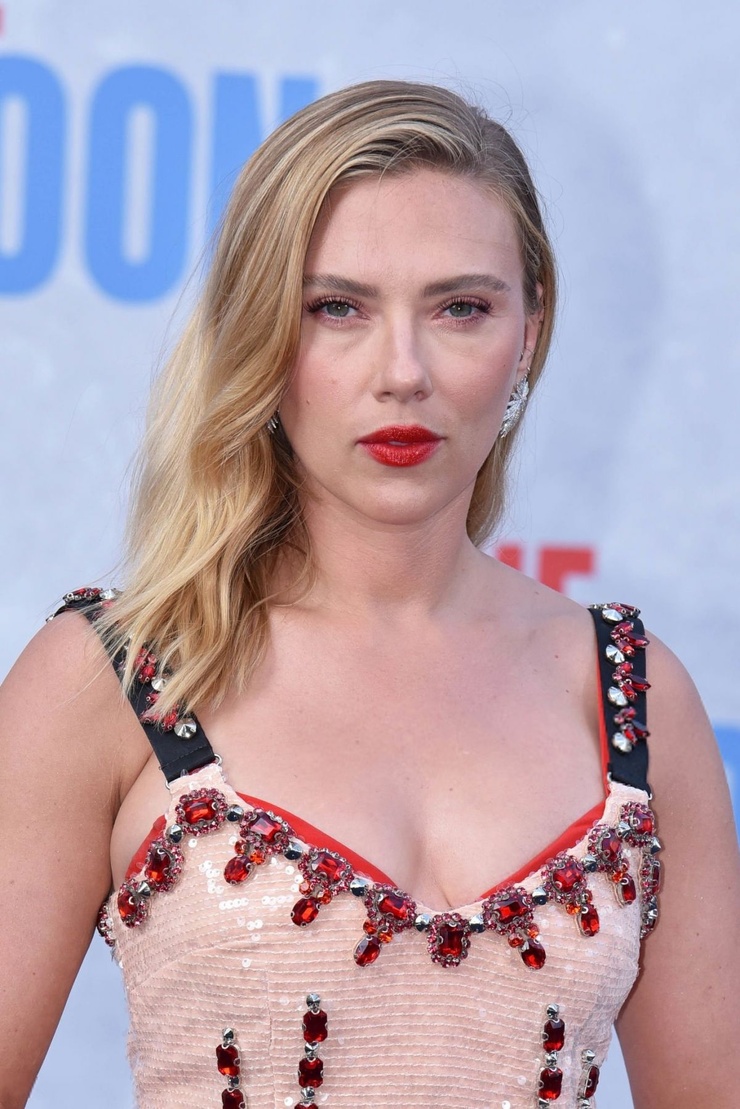 Scarlett Johansson Scarlett Johansson