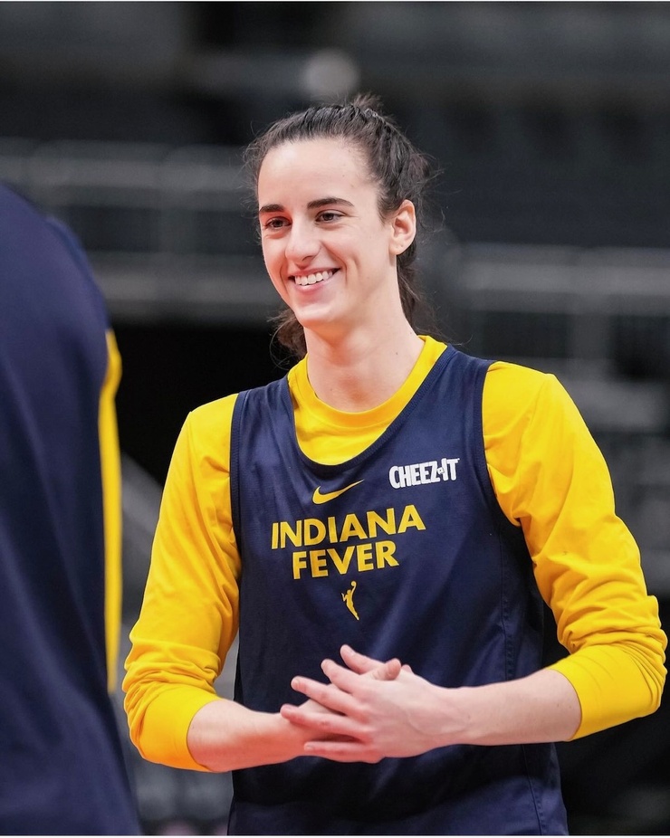 Caitlin Clark (ii)
