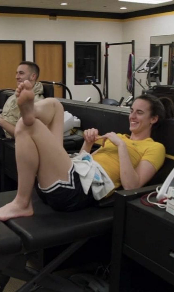 Caitlin Clark (ii)