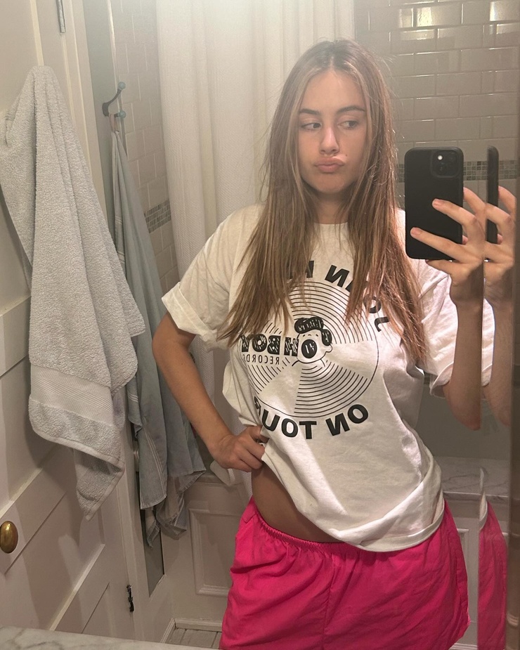 Nell Verlaque
