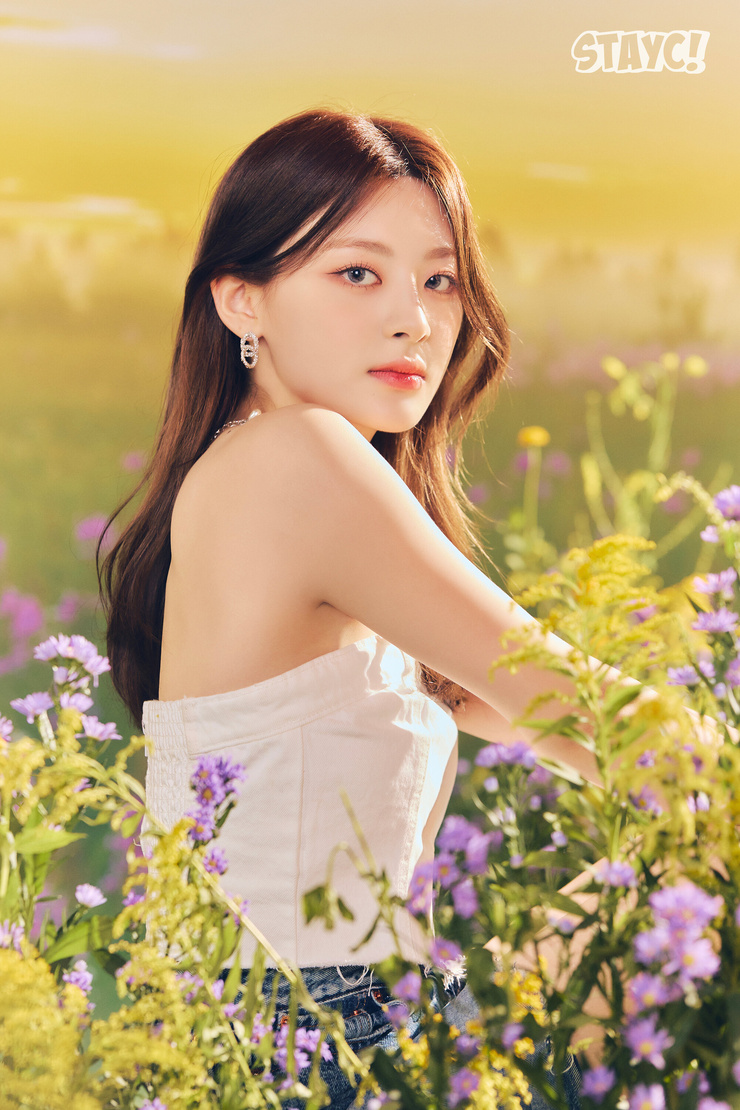 Yoon Seeun Yoon Seeun