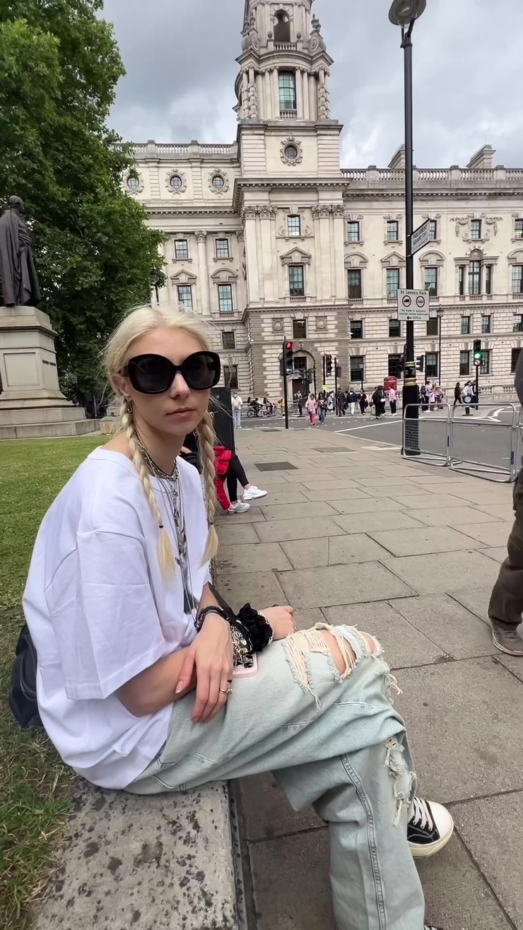 Taylor Momsen