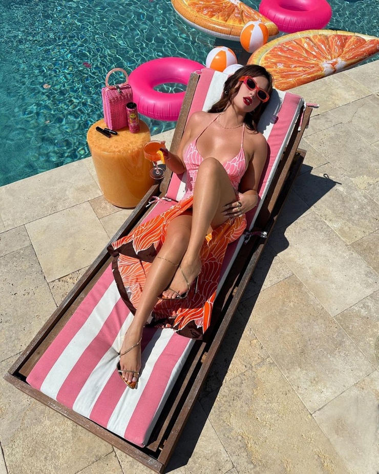 Bella Thorne Bella Thorne