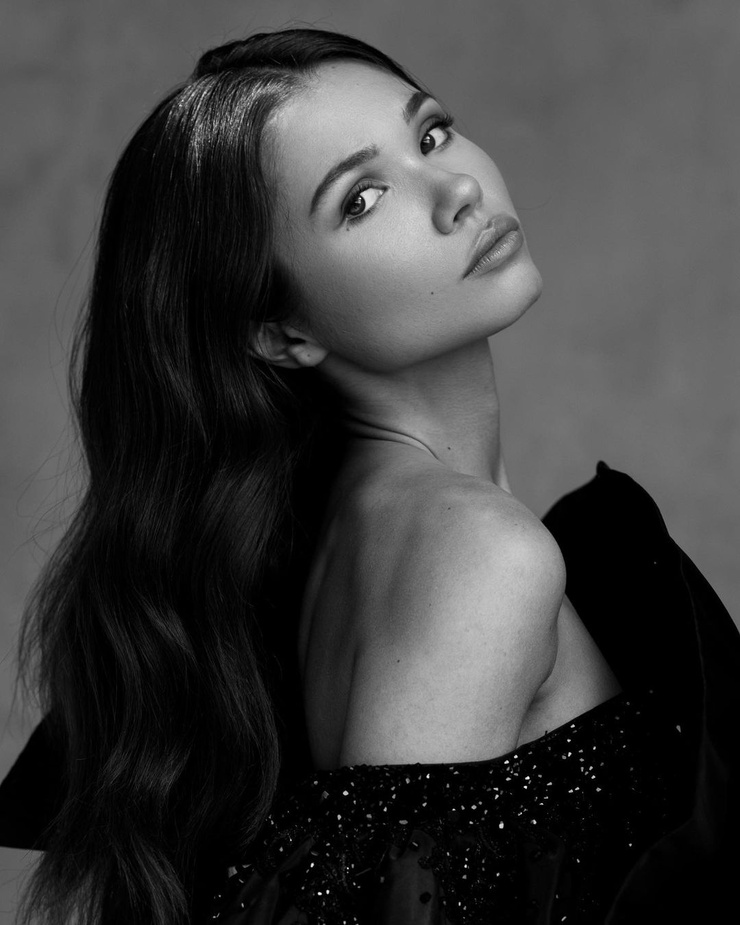 RAQUEL MILLER