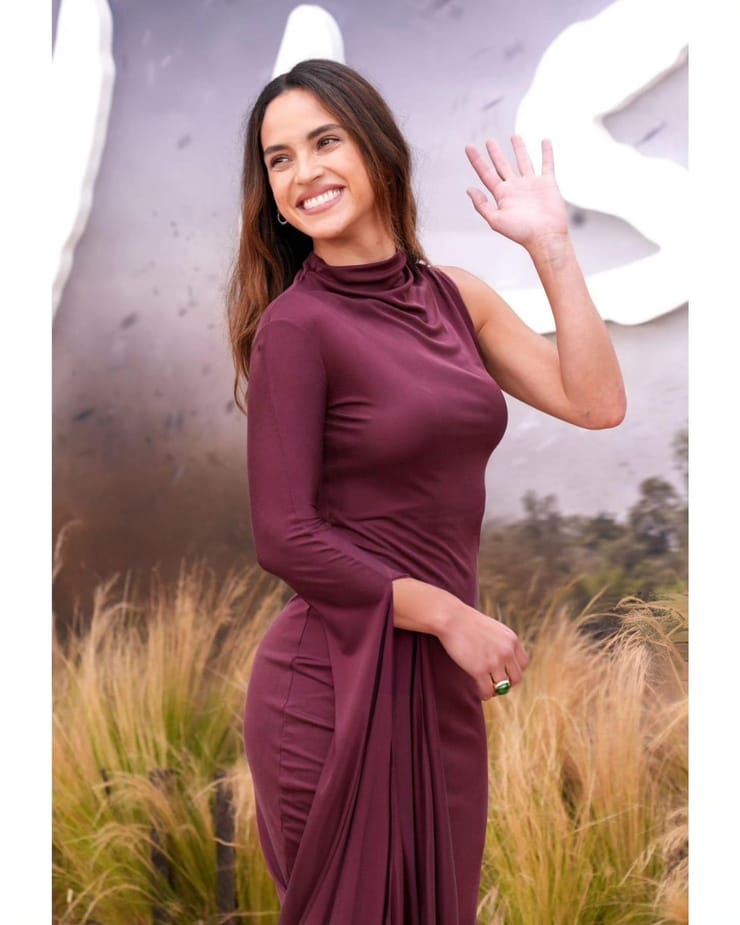 Adria Arjona