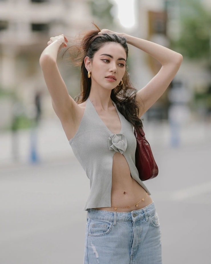 Davika Hoorne Davika Hoorne