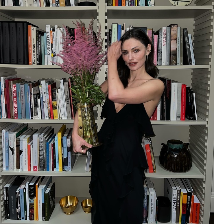 Phoebe Tonkin Phoebe Tonkin