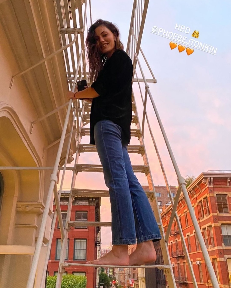 Phoebe Tonkin