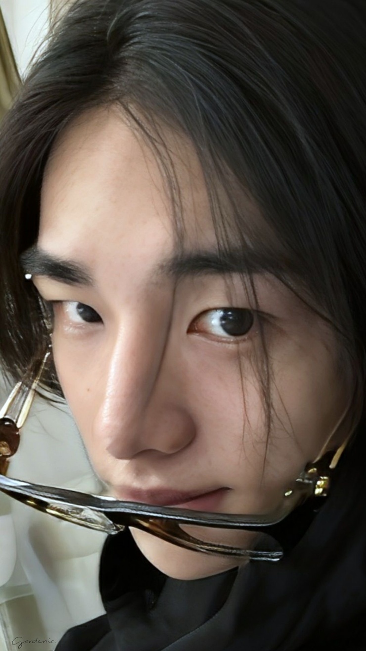 Hyun-Jin Hwang