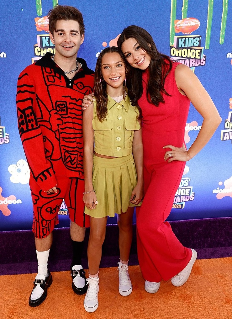 Kira Kosarin