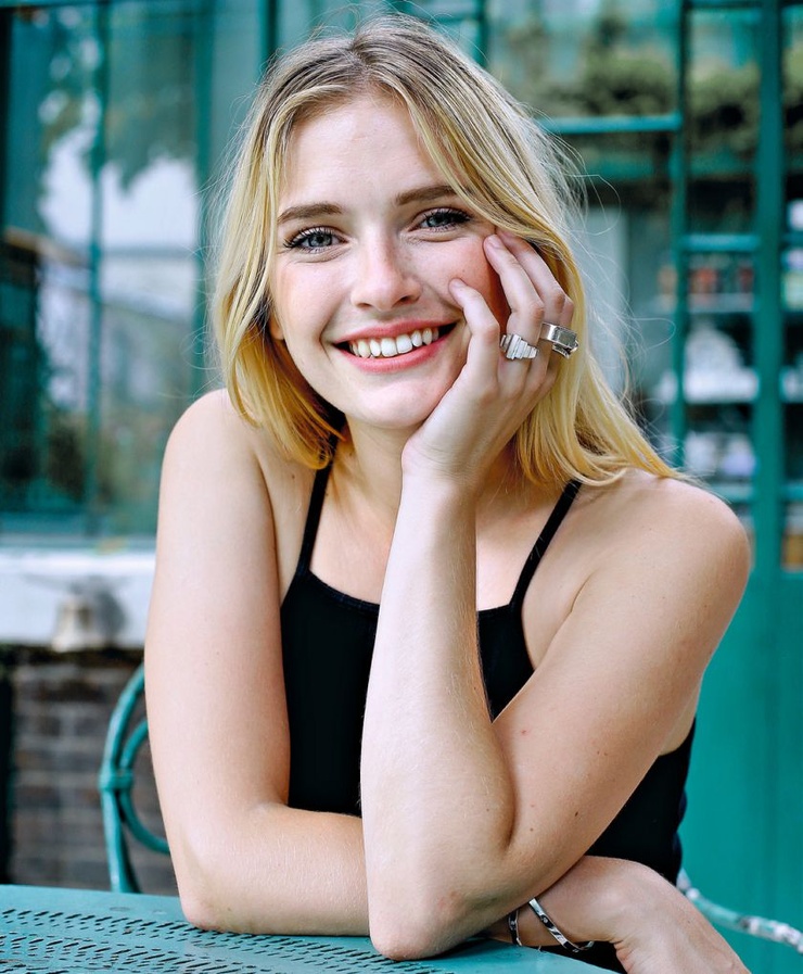 Camille Razat