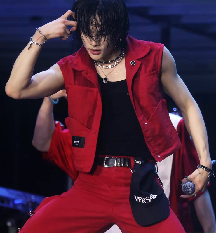 Hyun-Jin Hwang