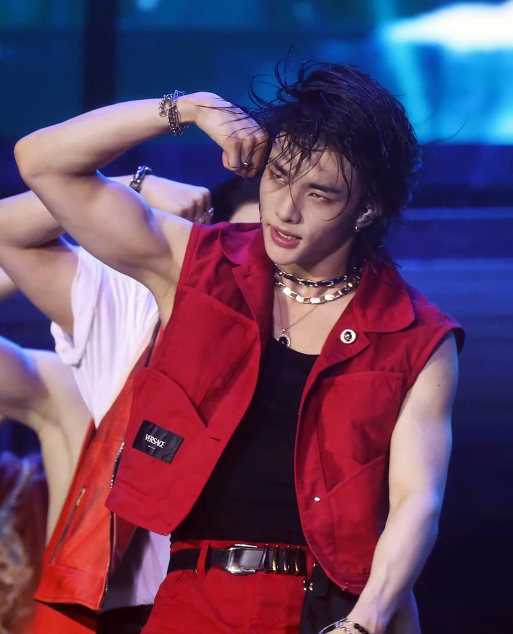 Hyun-Jin Hwang