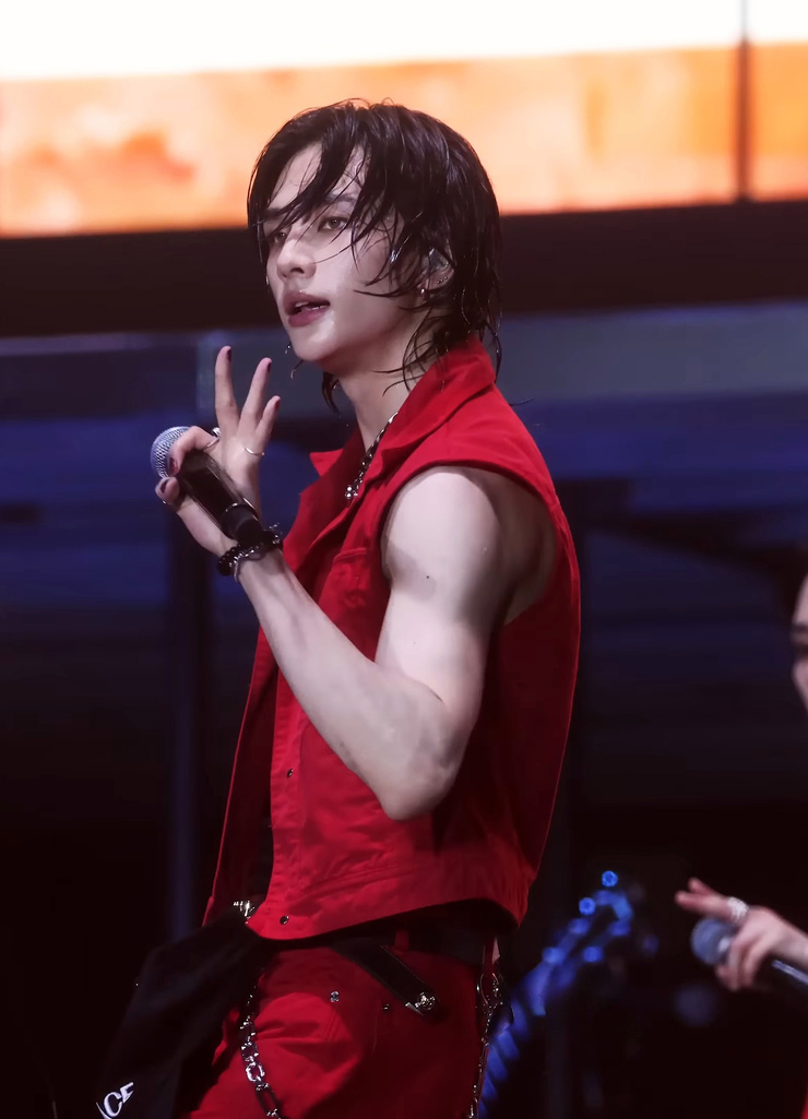 Hyun-Jin Hwang