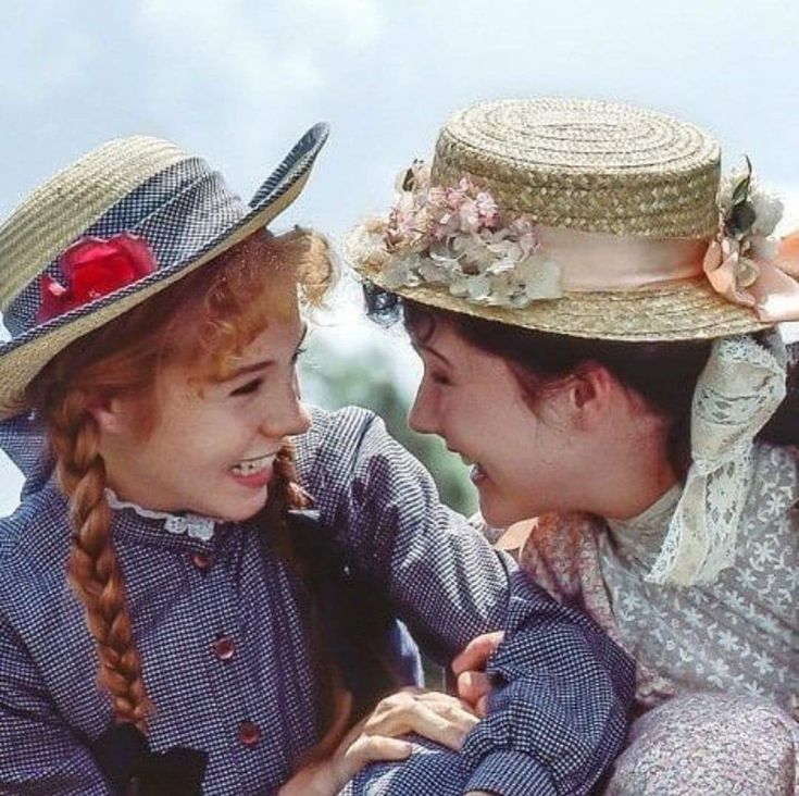Anne Shirley (Megan Follows)