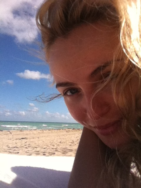 Valentina Zelyaeva Valentina Zelyaeva