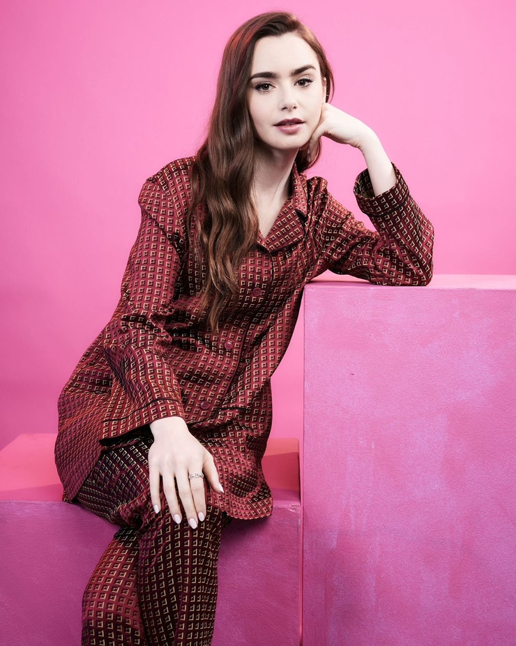 Lily Collins