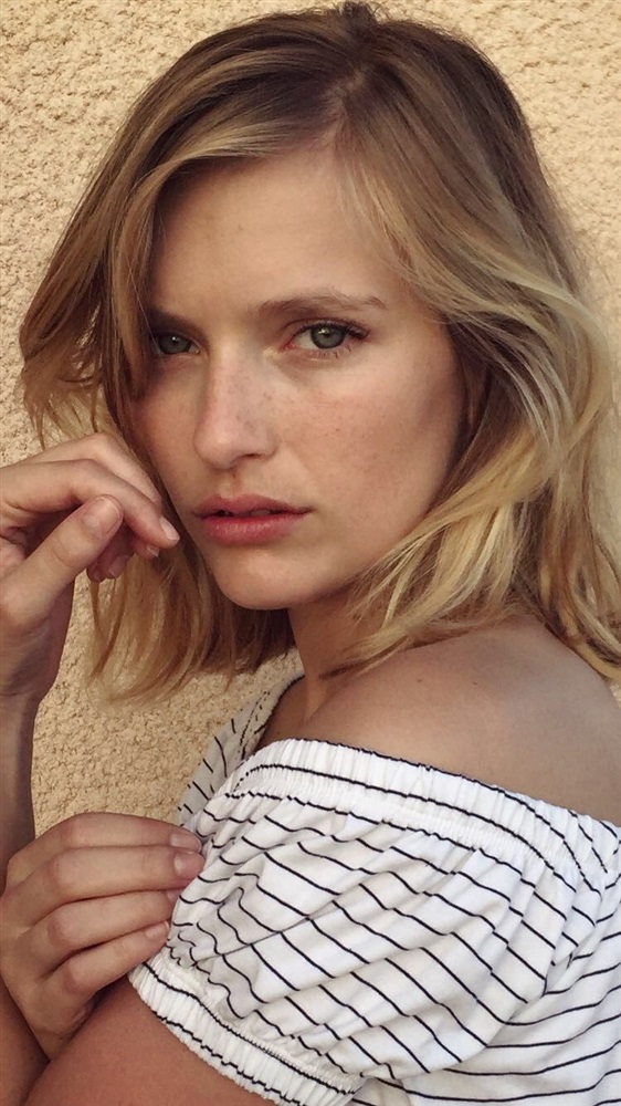 Camille Razat