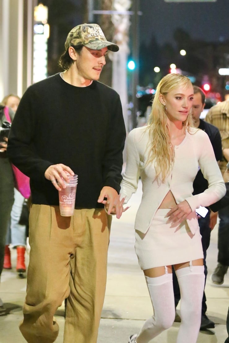 Maika Monroe Maika Monroe