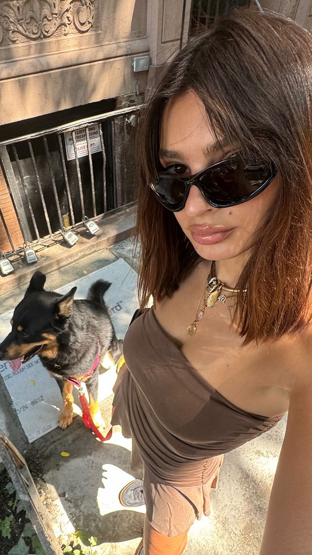 Emily Ratajkowski