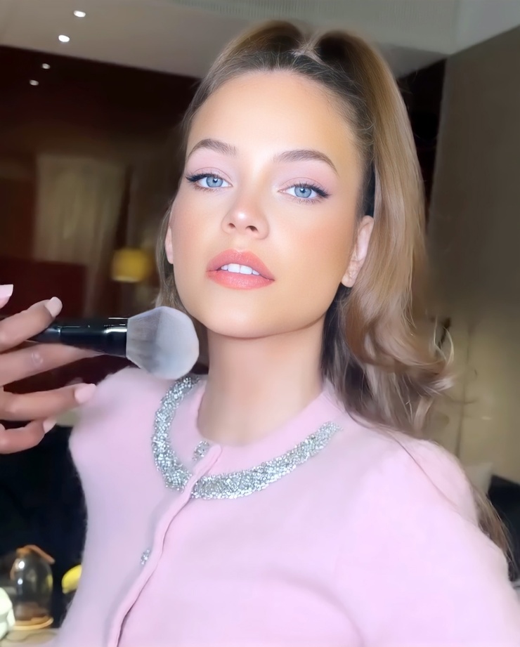 Barbara Palvin Barbara Palvin