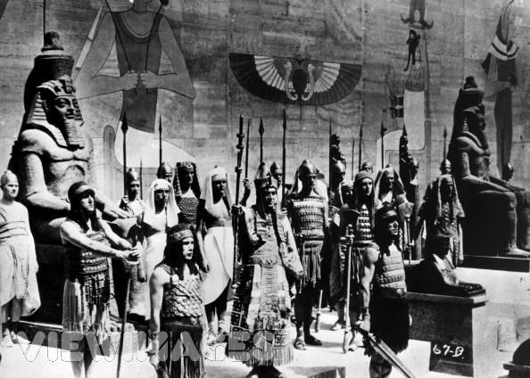 The Ten Commandments (1923) The Ten Commandments (1923)