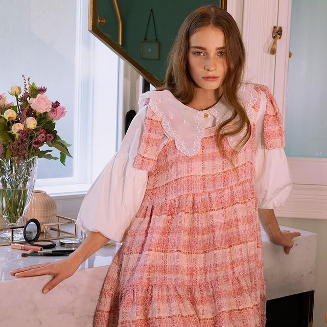 MAISIE STOCK