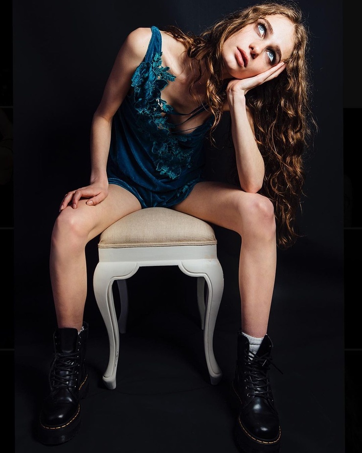 MAISIE STOCK