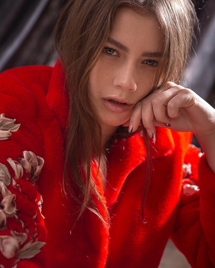 Julia Melnychuk