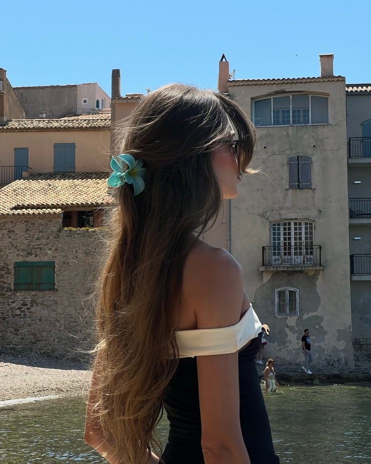 MARA LAFONTAN