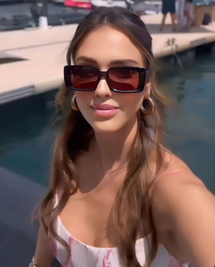 Jessica Alba