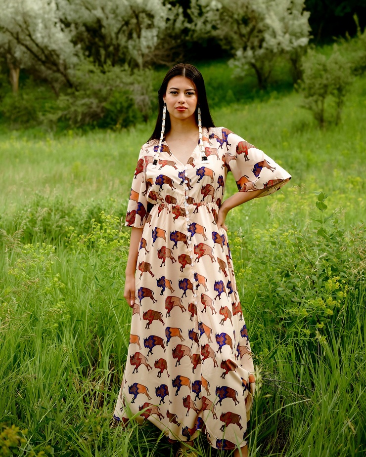 Amber Midthunder image