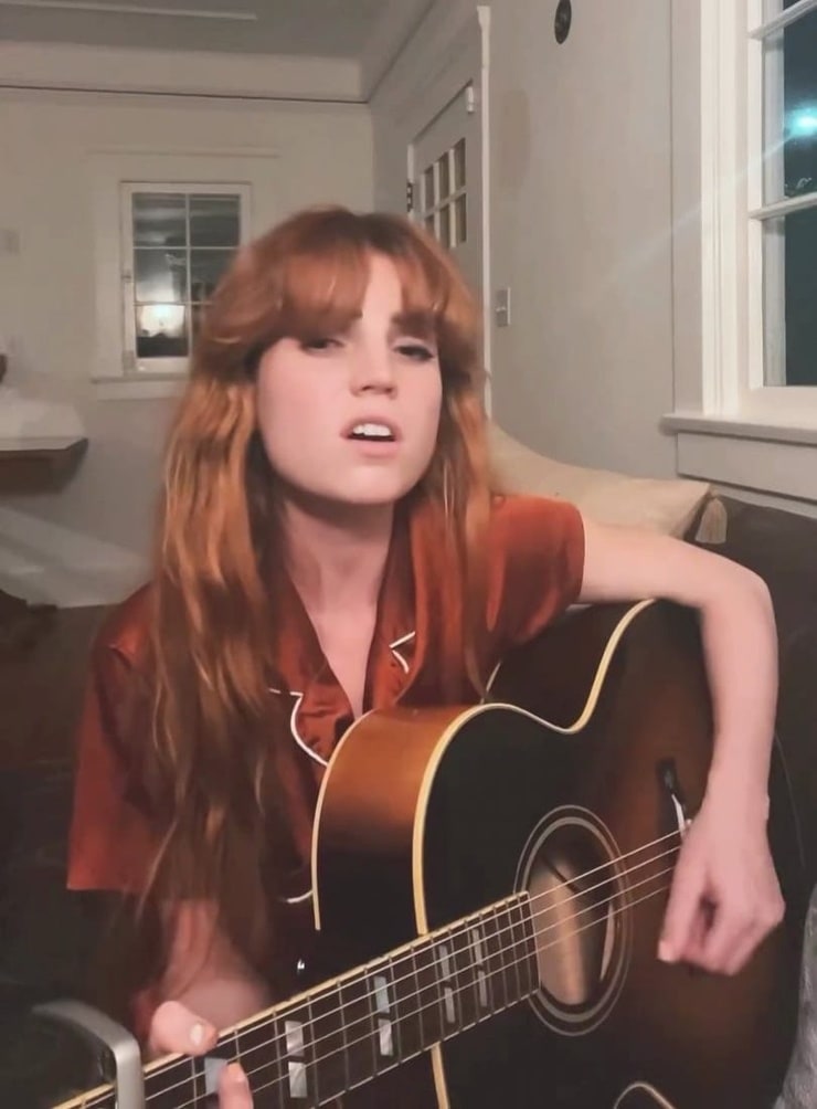 Sydney Sierota Sydney Sierota