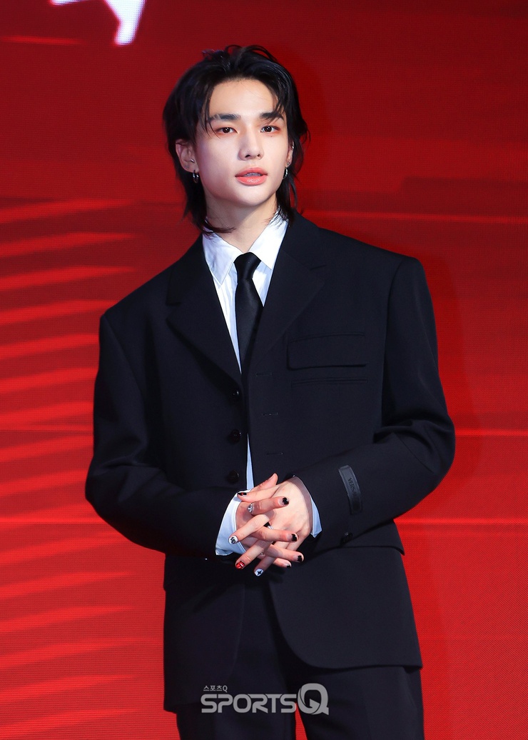Hyun-Jin Hwang