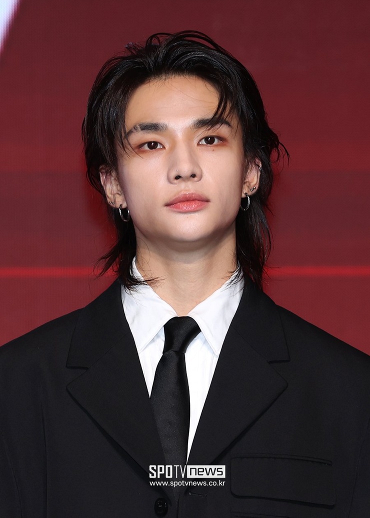 Hyun-Jin Hwang
