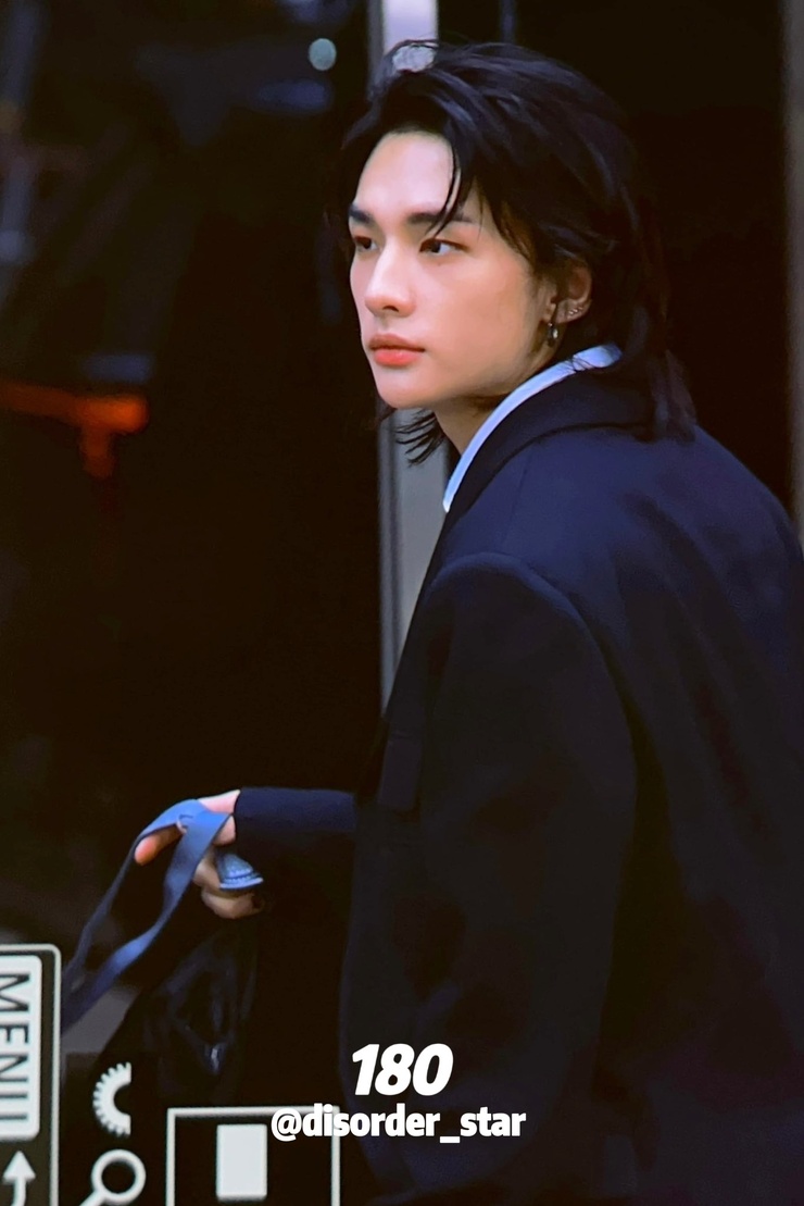 Hyun-Jin Hwang