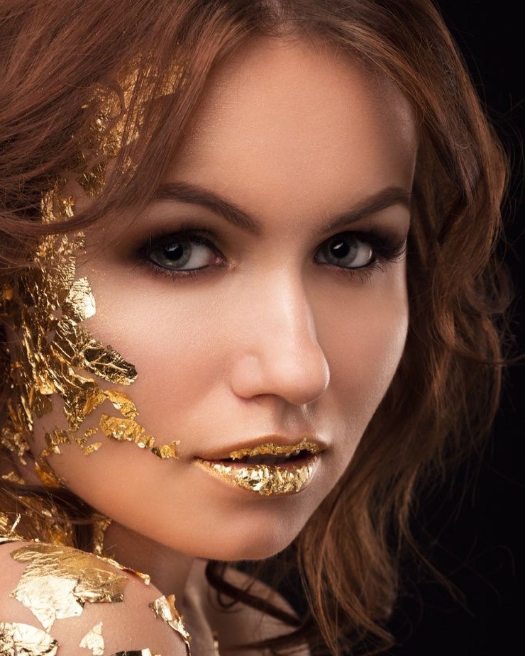 Nika Kolosova