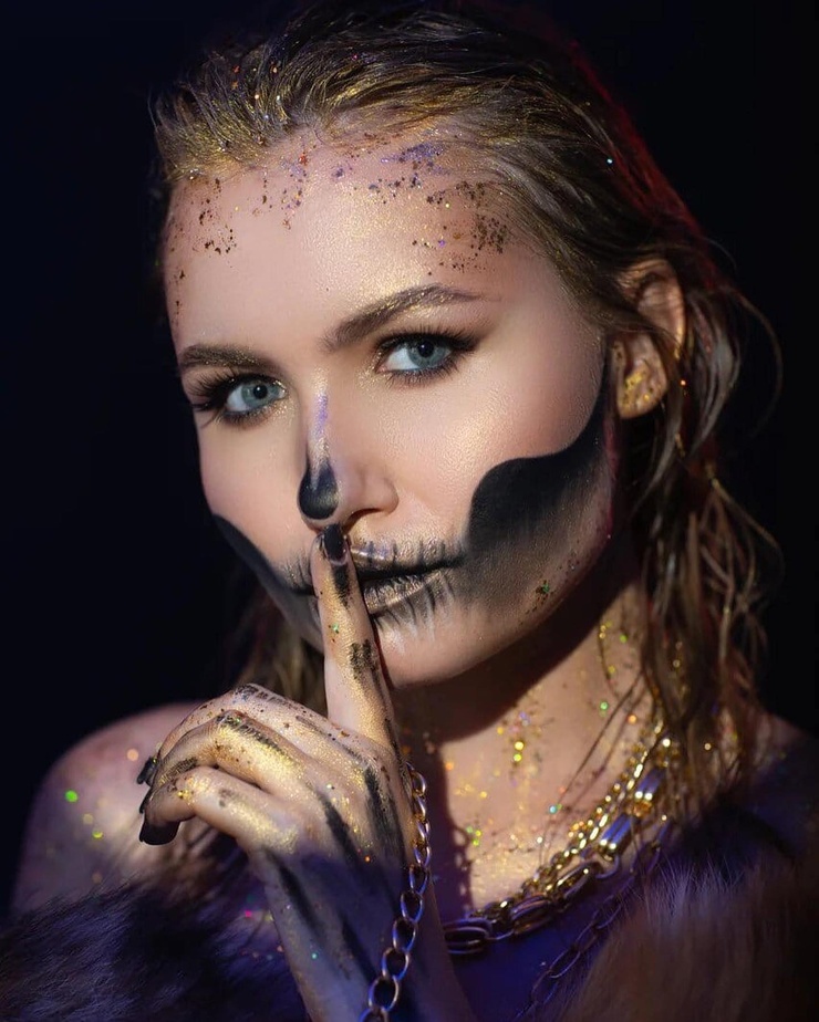Nika Kolosova