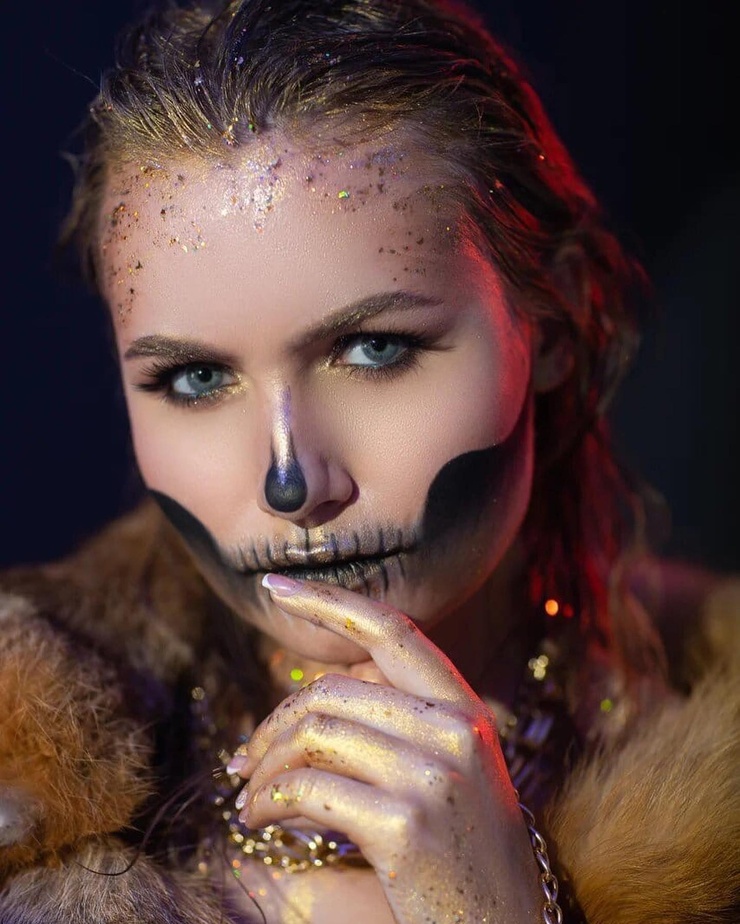 Nika Kolosova
