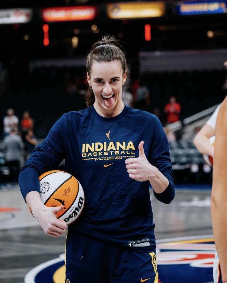 Caitlin Clark (ii)