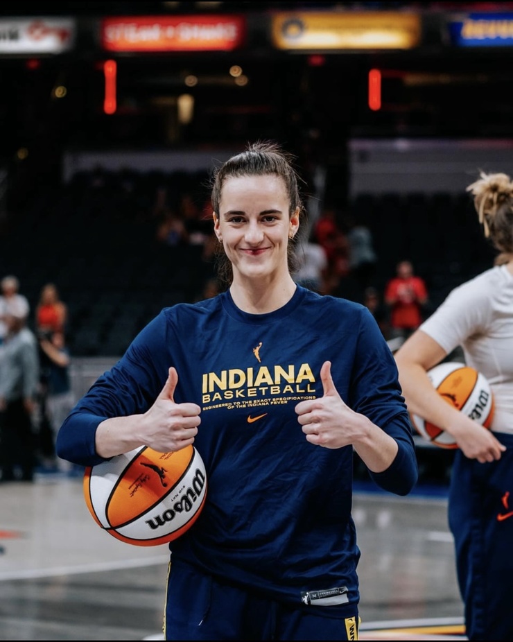 Caitlin Clark (ii)