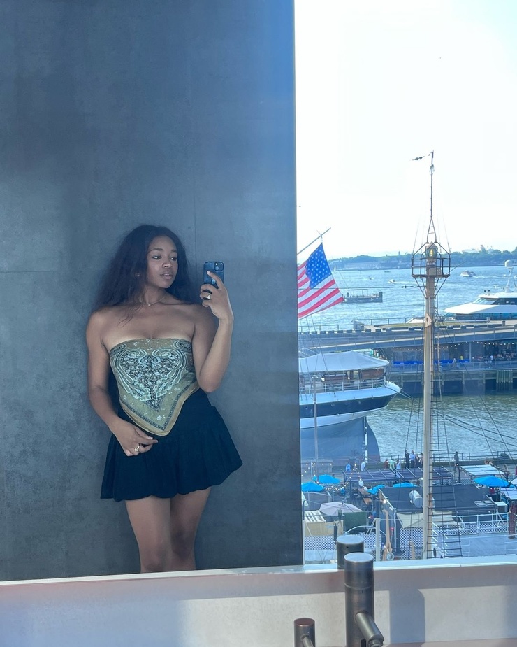 Simone Joy Jones