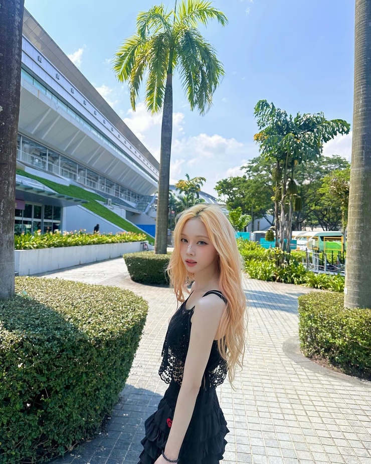 Min-Jeong Kim