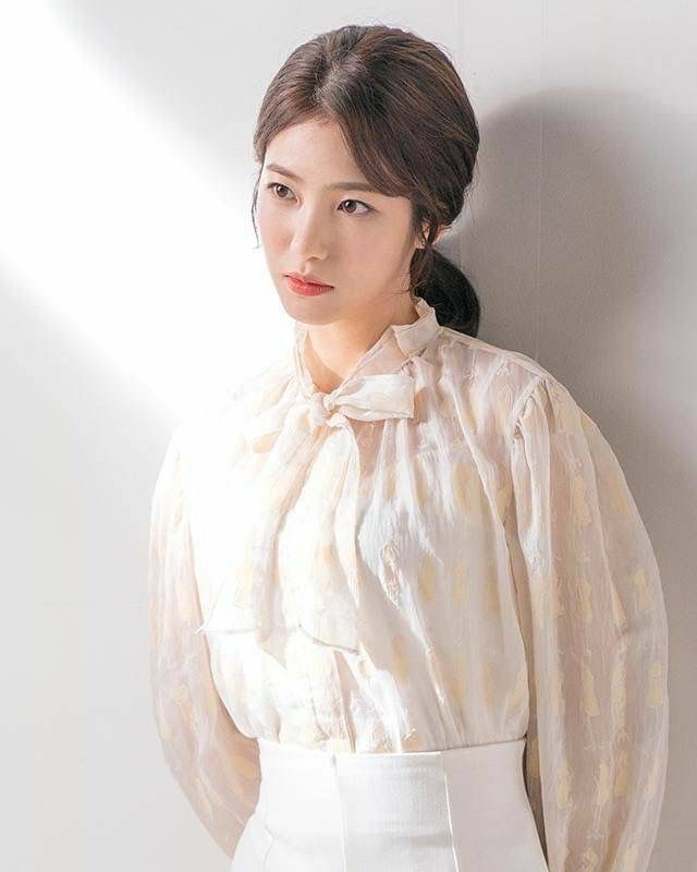 Ye-Eun Shin Ye-Eun Shin