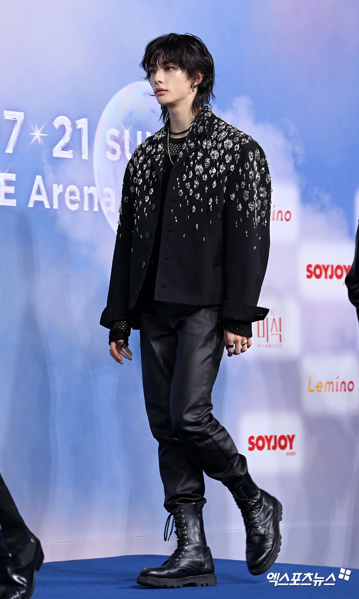 Hyun-Jin Hwang