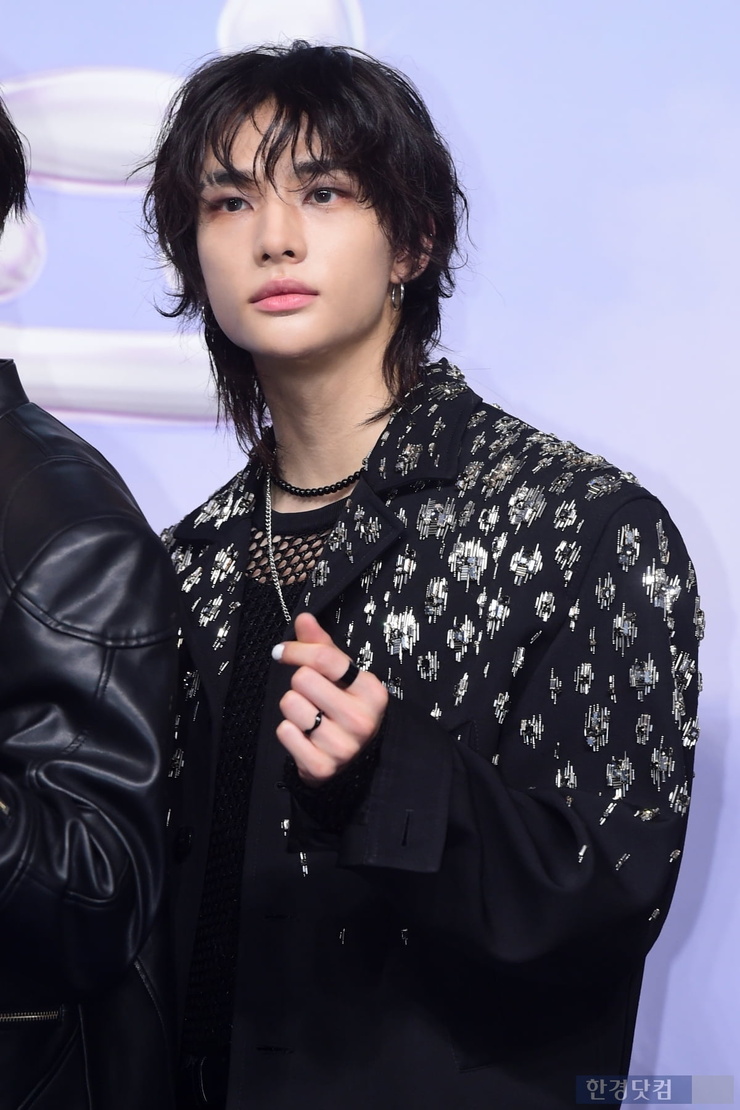 Hyun-Jin Hwang