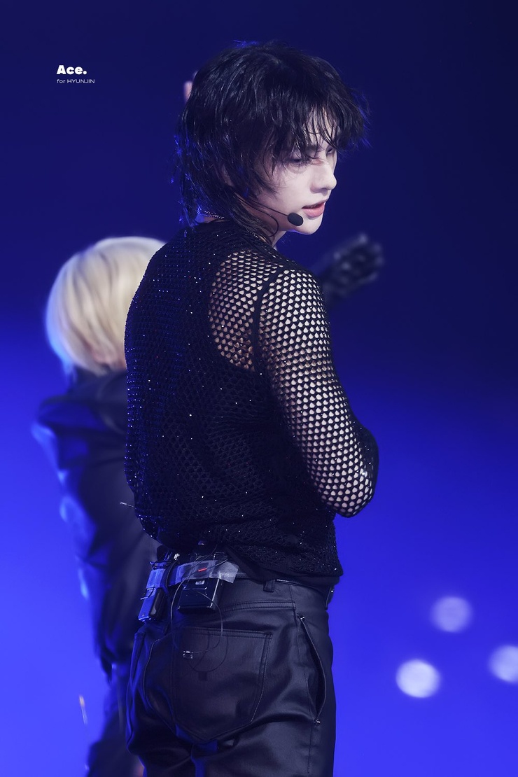 Hyun-Jin Hwang