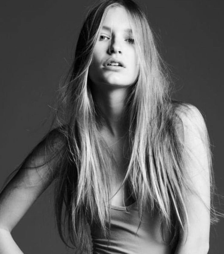 Camille Razat