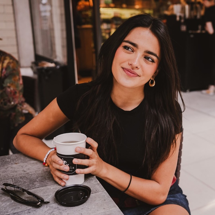Maia Reficco