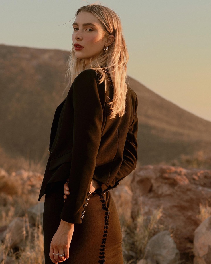 SAMANTHA VISSCHER